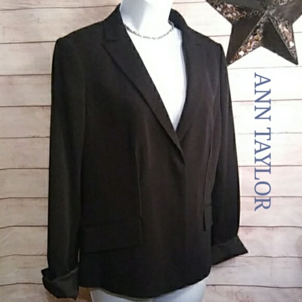 Ann Taylor Blazer